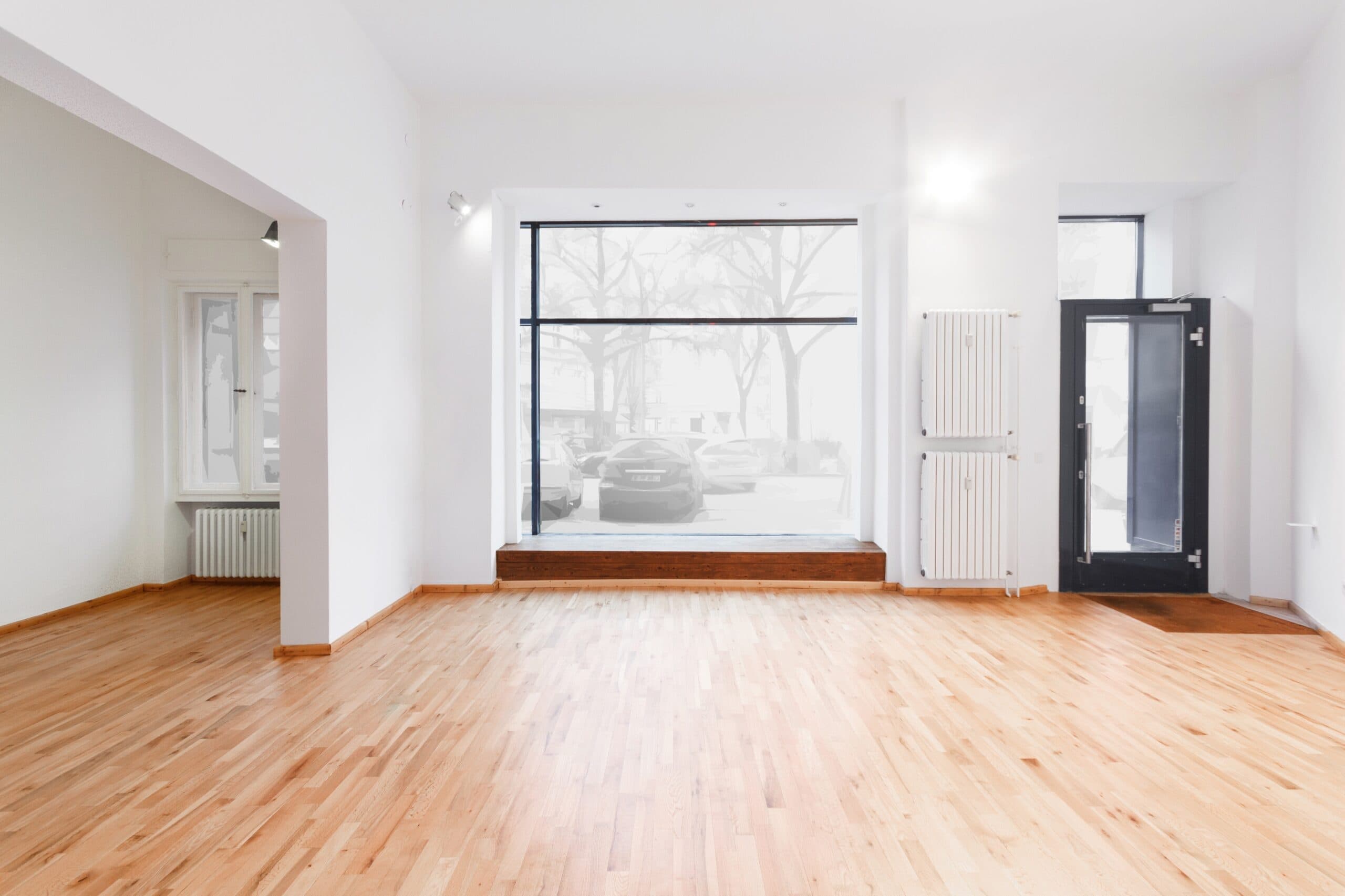 Drywall Repair vs. Replacement: What’s Right for Your Valparaiso Home?